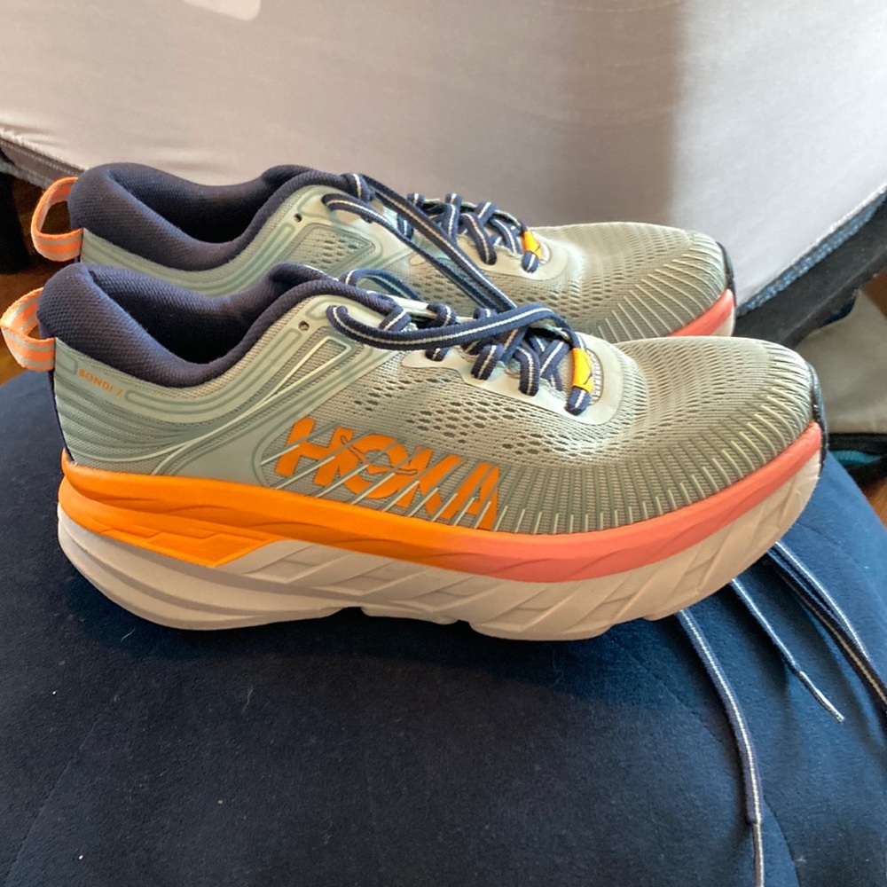 Hoka One One Bondi 7 Size 6